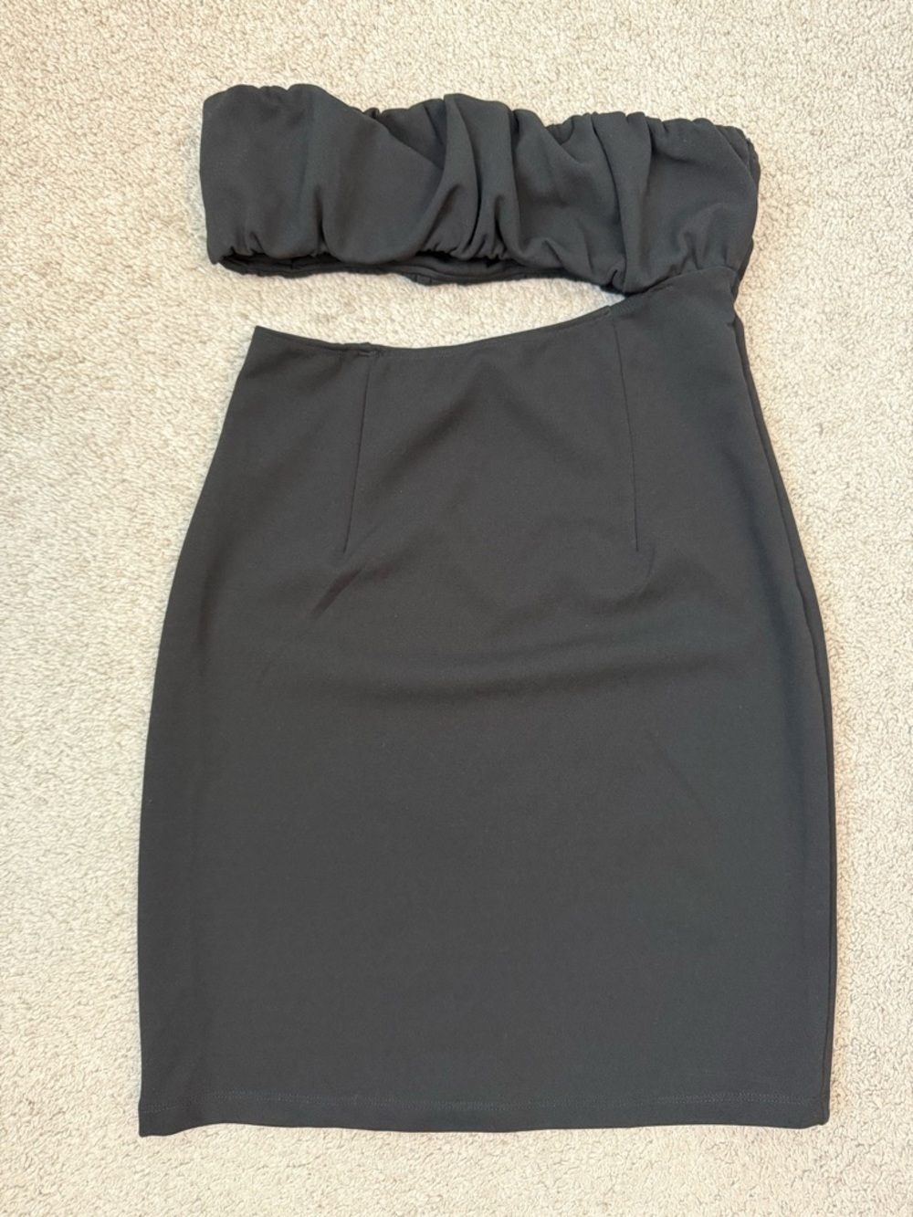Princess Polly Grayson Strapless‎ Cutout Mini Dress Black 8 - Picture 3 of 6